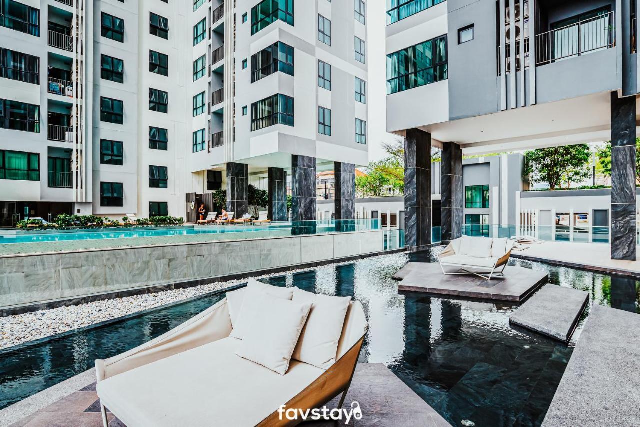 Favstay - The Base Central Pattaya Exterior foto